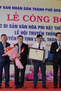 Lễ hội đua thuyền xã Tịnh Long là Di sản văn hóa phi vật thể quốc gia