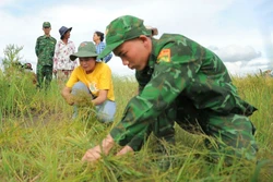 Những “bóng hồng” bảo vệ đường biên, mốc giới ở An Giang